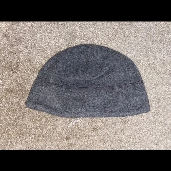 Womens hat - Picture 2 of 4